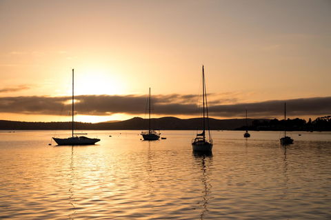 Wrest Point - Accommodation Batemans Bay 2