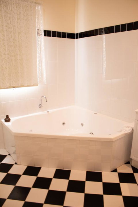 Stanley Hotel & Apartments - Accommodation Batemans Bay 11