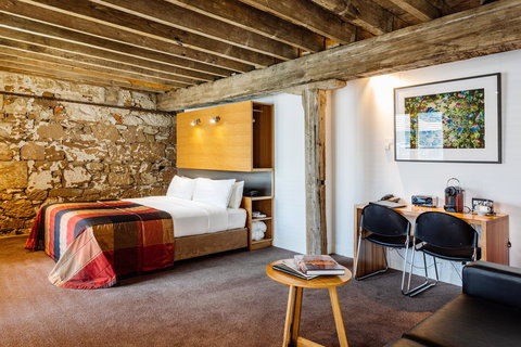 The Henry Jones Art Hotel - Accommodation Batemans Bay 42