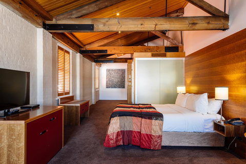 The Henry Jones Art Hotel - Accommodation Batemans Bay 25