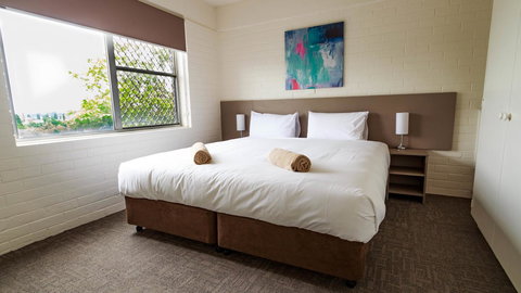 Adina Place Motel Apartments - Accommodation Batemans Bay 2