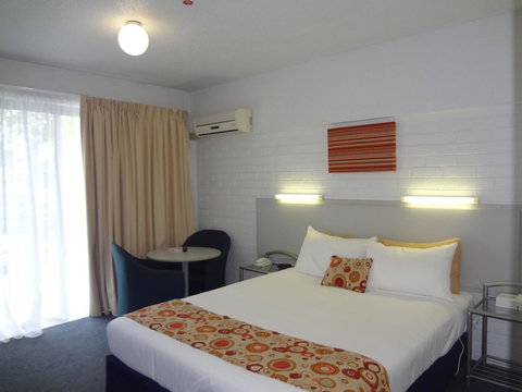 Adina Place Motel Apartments - Accommodation Batemans Bay 17