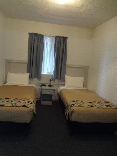 Adina Place Motel Apartments - Accommodation Batemans Bay 29