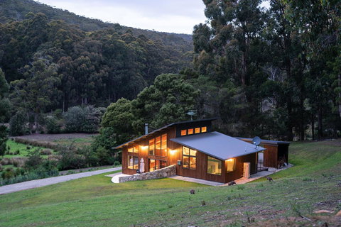 Adventure Bay Retreat Bruny Island - Accommodation Batemans Bay 2