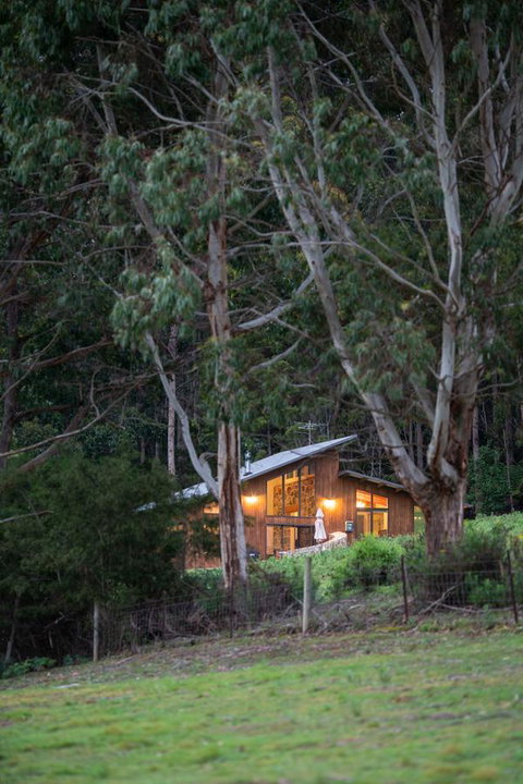 Adventure Bay Retreat Bruny Island - Accommodation Batemans Bay 5