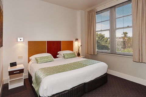 Auldington Hotel - Accommodation Batemans Bay 8