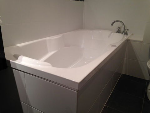 Auldington Hotel - Accommodation Batemans Bay 17