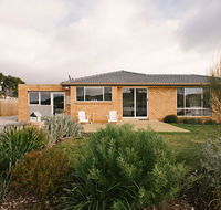The Holiday Home People - Accommodation Batemans Bay