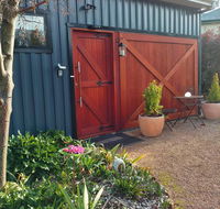 The WeareHouse In Deloraine - Accommodation Batemans Bay