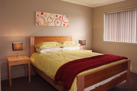 Pinestumps Holiday Home - Accommodation Batemans Bay 5