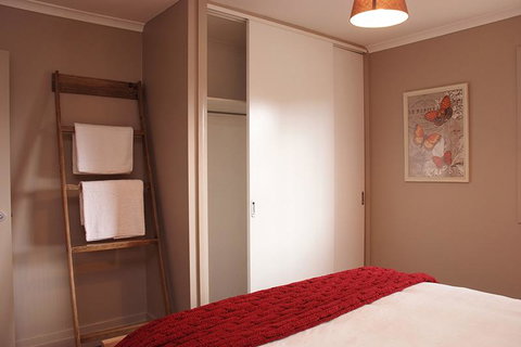 Pinestumps Holiday Home - Accommodation Batemans Bay 6