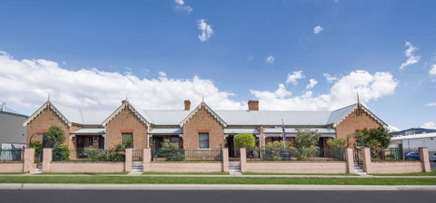 Ningana Heritage Houses - Accommodation Batemans Bay 2