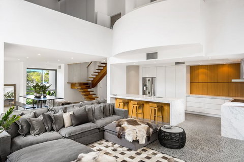 North Byron Luxury Beachfront - 'Mia Beach Abode' - Accommodation Batemans Bay 1