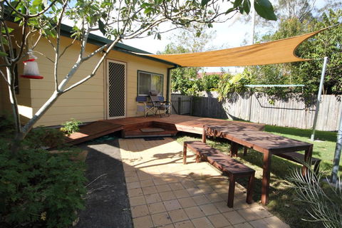 NORTH HAVEN SEA BREEZE - 9 David Campbell St , North Haven - Accommodation Batemans Bay 2