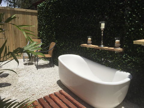 Northlakes Studio - Accommodation Batemans Bay 3