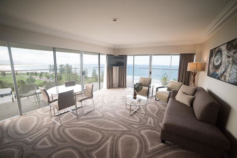 Novotel Wollongong Northbeach - Accommodation Batemans Bay 1