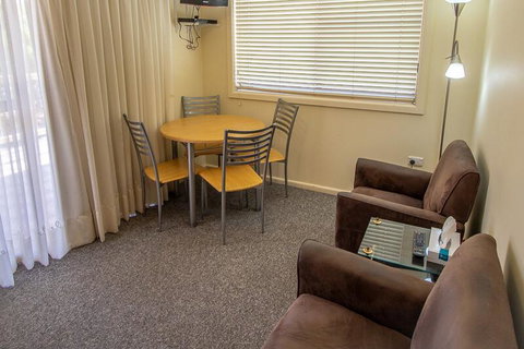 Nundle Accommodation - Accommodation Batemans Bay 1