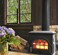 NUNGAROO COTTAGE - Accommodation Batemans Bay