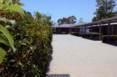 Oakey Motor Inn - Accommodation Batemans Bay 1