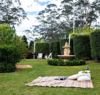 Old Mansfield Loft - gardens gazebo and getaways - Accommodation Batemans Bay