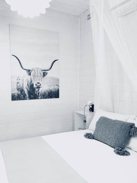 Old Railway Cottage - Accommodation Batemans Bay 3