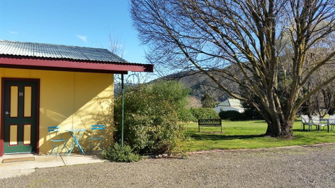 Omeo Motel - Accommodation Batemans Bay 0