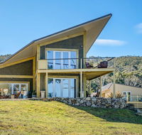 On the Huon River - Accommodation Batemans Bay