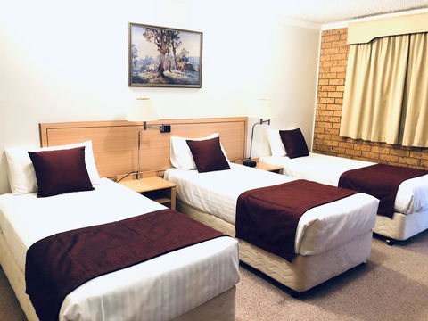 OVERLANDER MOTOR LODGE - Accommodation Batemans Bay 2