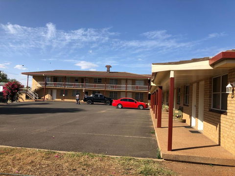 OVERLANDER MOTOR LODGE - Accommodation Batemans Bay 0
