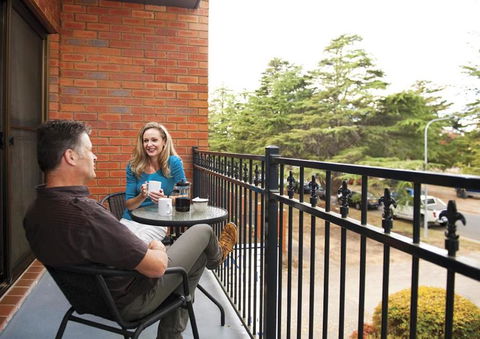 Oxley Court Serviced Apartments - Accommodation Batemans Bay 0