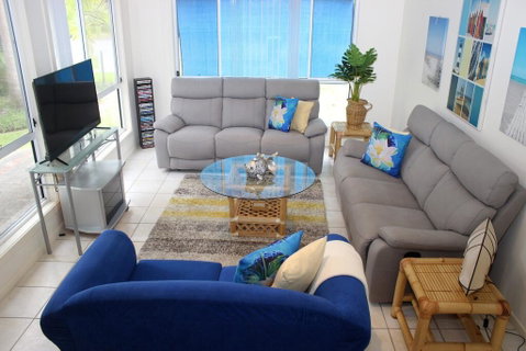 PACIFIC PALMS - Accommodation Batemans Bay 3
