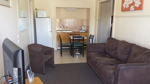 Paddle Steamer Motel - Accommodation Batemans Bay 1