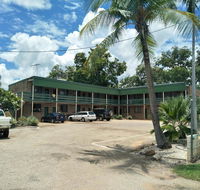 Palm Court Backpackers - Accommodation Batemans Bay