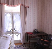 Palm House - Accommodation Batemans Bay