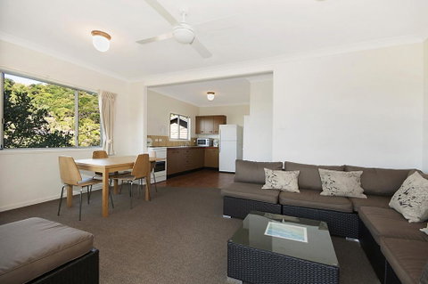 Palm Valley Drive 2/16 - Accommodation Batemans Bay 2