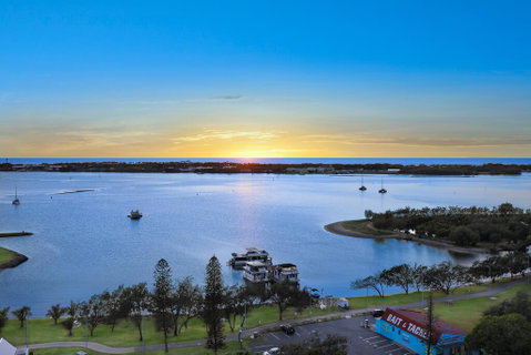 Palmerston Tower - Accommodation Batemans Bay 3
