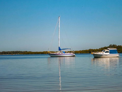 Perfect Seclusion - Top Level Only - Accommodation Batemans Bay 1