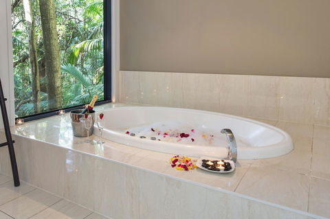 Pethers Rainforest Retreat - Accommodation Batemans Bay 2