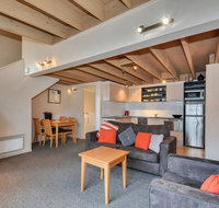 Pinot - Accommodation Batemans Bay