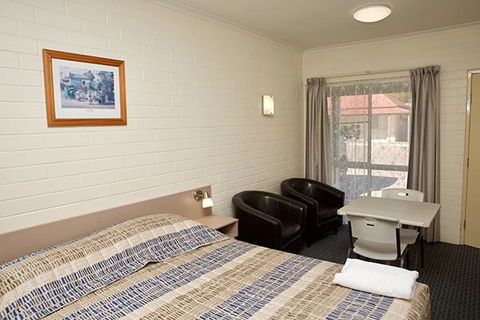Pioneer Motel Goondiwindi - Accommodation Batemans Bay 2