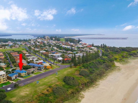 Pippi View 1 (Bottom) - Across The Road From The Beach! - Accommodation Batemans Bay 3