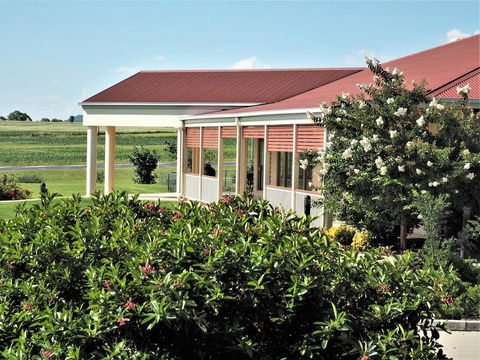 Pittsworth Motor Inn - Accommodation Batemans Bay 2
