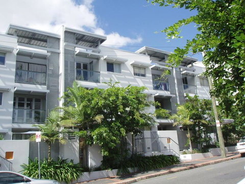 Private Room In The Valley - Accommodation Batemans Bay 1