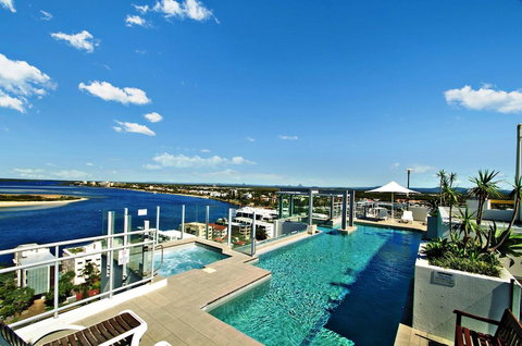 Pumicestone Blue Resort - Accommodation Batemans Bay 3