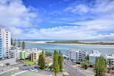 Pumicestone Blue Resort - Accommodation Batemans Bay 0