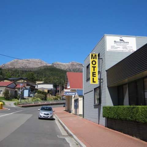 Queenstown Motor Lodge - Accommodation Batemans Bay 3