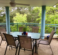 Quiet North Parra Apartment Rooms across from Park - Accommodation Batemans Bay