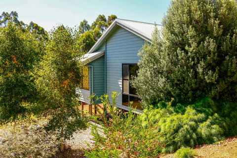 Rainbow Trail Chalets - Accommodation Batemans Bay 2