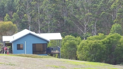 Rainbow Trail Chalets - Accommodation Batemans Bay 0