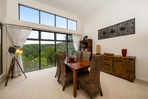 Ravensbourne Escape - Silverwood Lodge - Accommodation Batemans Bay 1